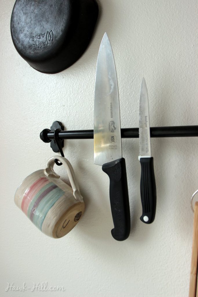 Hacking Ikea Rail as a Knife Rack