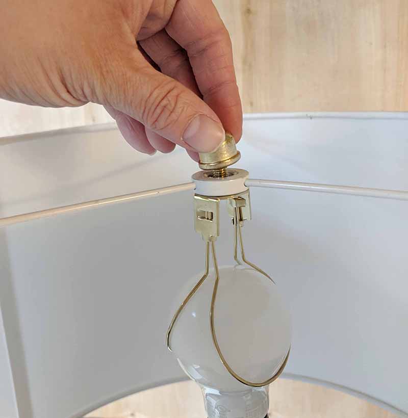 Ugly Light Fixtures In Al Housing, How To Convert A Pendant Shade Lamp