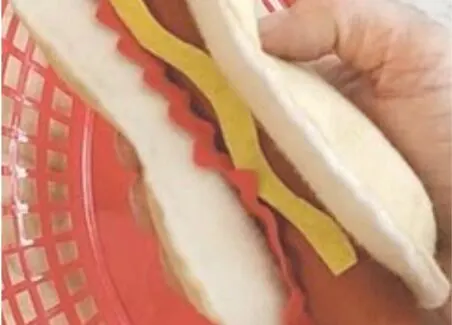 How to make a toy hot dog using felt