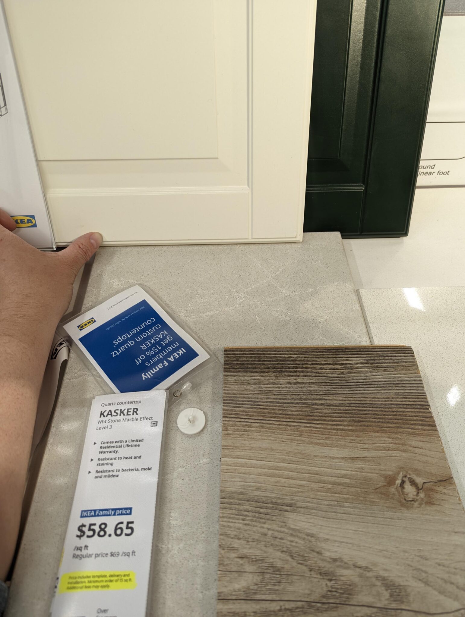 What I Love 李 and Hate ‍♀️ about my Ikea White Quartz Countertops